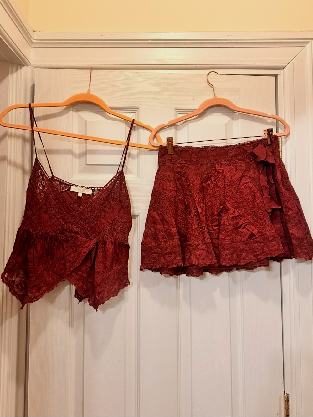 Loveshackfancy luschia tank and Shayda mini skirt set burgundy lace small 2